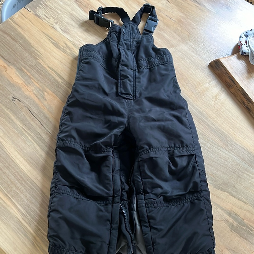 Baby Gap snow pants 2T on like-new condition